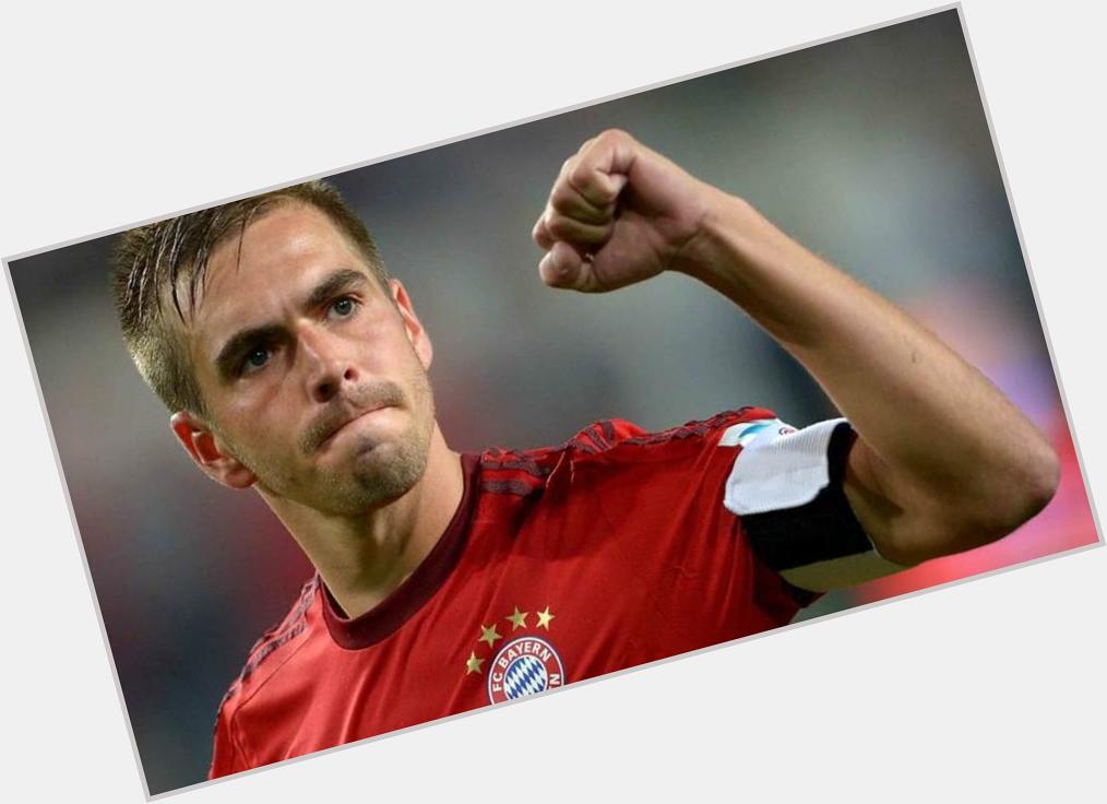World Cup UCL Bundesliga (obviously)
Club & country legend Happy Birthday Philipp Lahm.
Legend. 