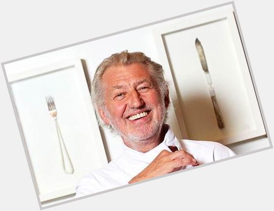 Happy 65th birthday Chef Pierre Gagnaire! Considered one of the founders of both fusion cuisine & molecular cuisine. 