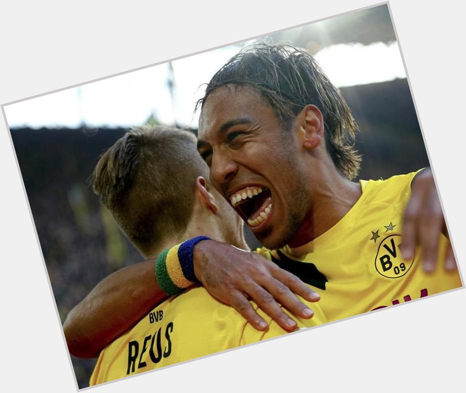 Happy birthday to Borussia Dortmund\s Pierre-Emerick Aubameyang yg ke-26 hari ini. 