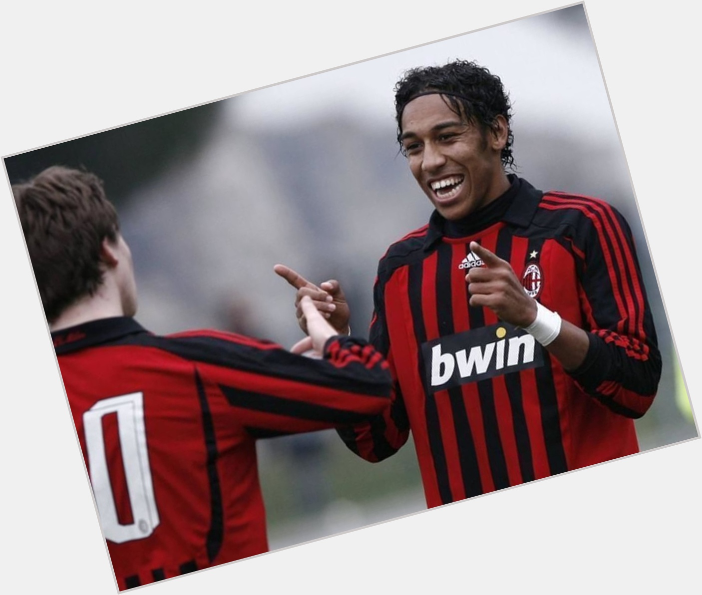 Happy Birthday Pierre Emerick-Aubameyang! Did you know that he started his senior career at AC Milan? 