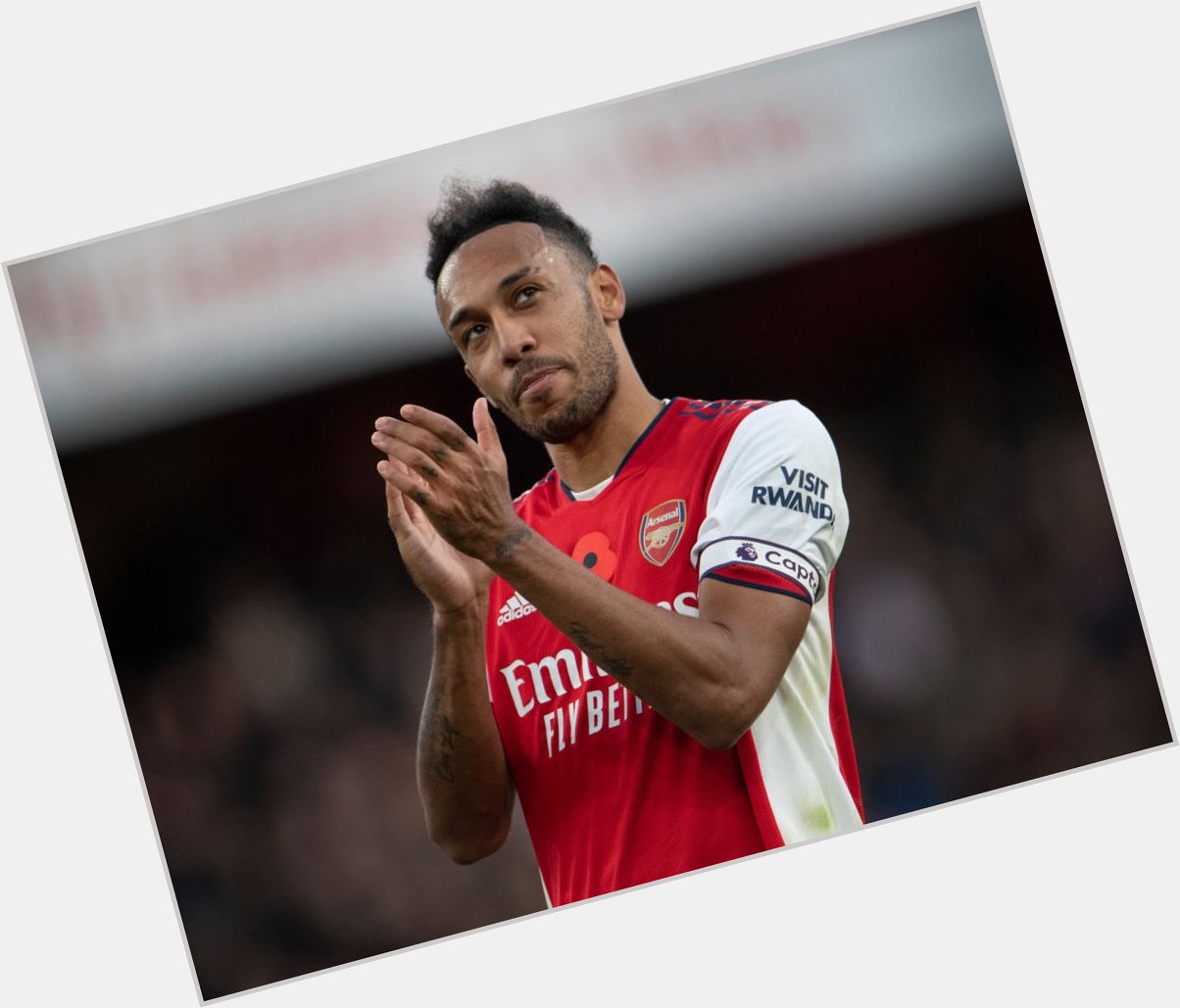 Happy Birthday to former Arsenal captain Pierre-Emerick Aubameyang, who turns 34 today! 