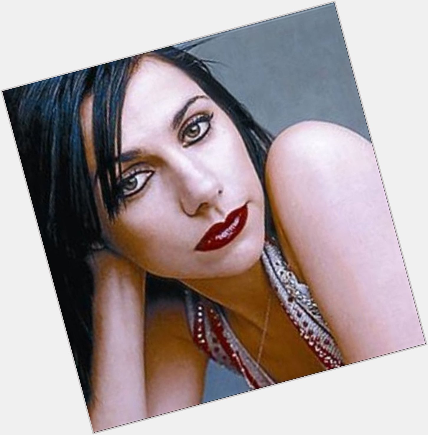 Happy birthday PJ Harvey shes 52 today 