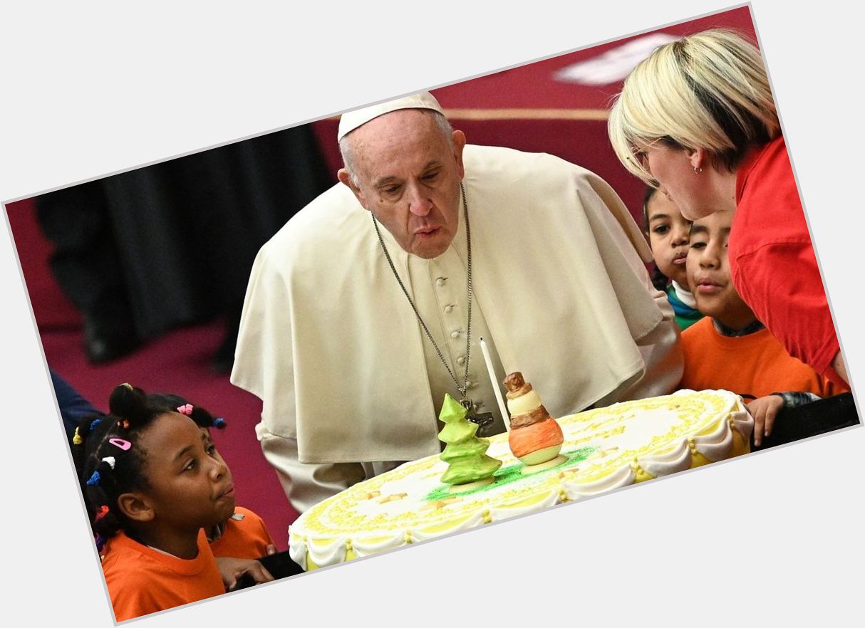 Happy 86th birthday , Pope Francis!   