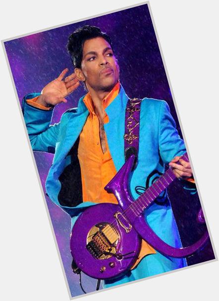 Happy 56th birthday to the ever talented and ever stylish Prince! Here\s a little throwback to celebrate: 