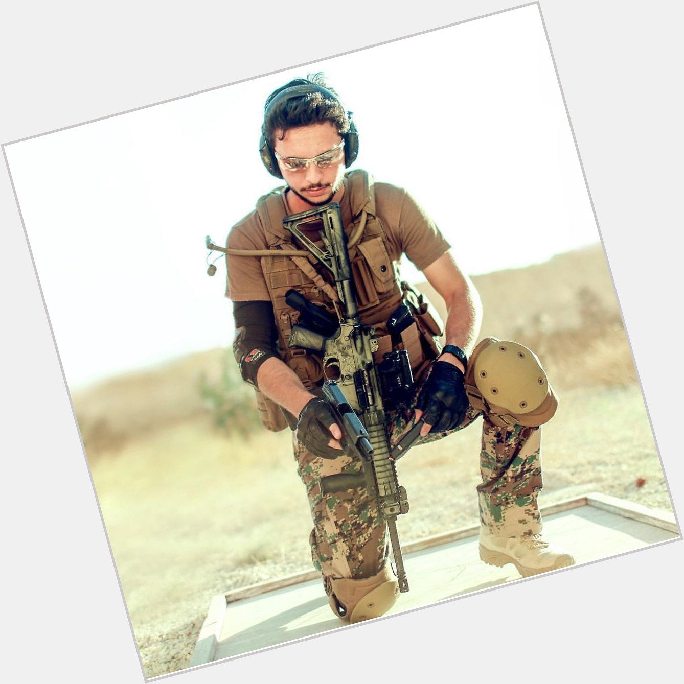 Happy birthday to our prince hussein  bin abdullah .. God bless u      