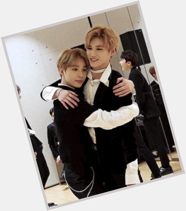 Happy birthday to my handsome prince Taeyong. I\m Jungwoo in this gif 
