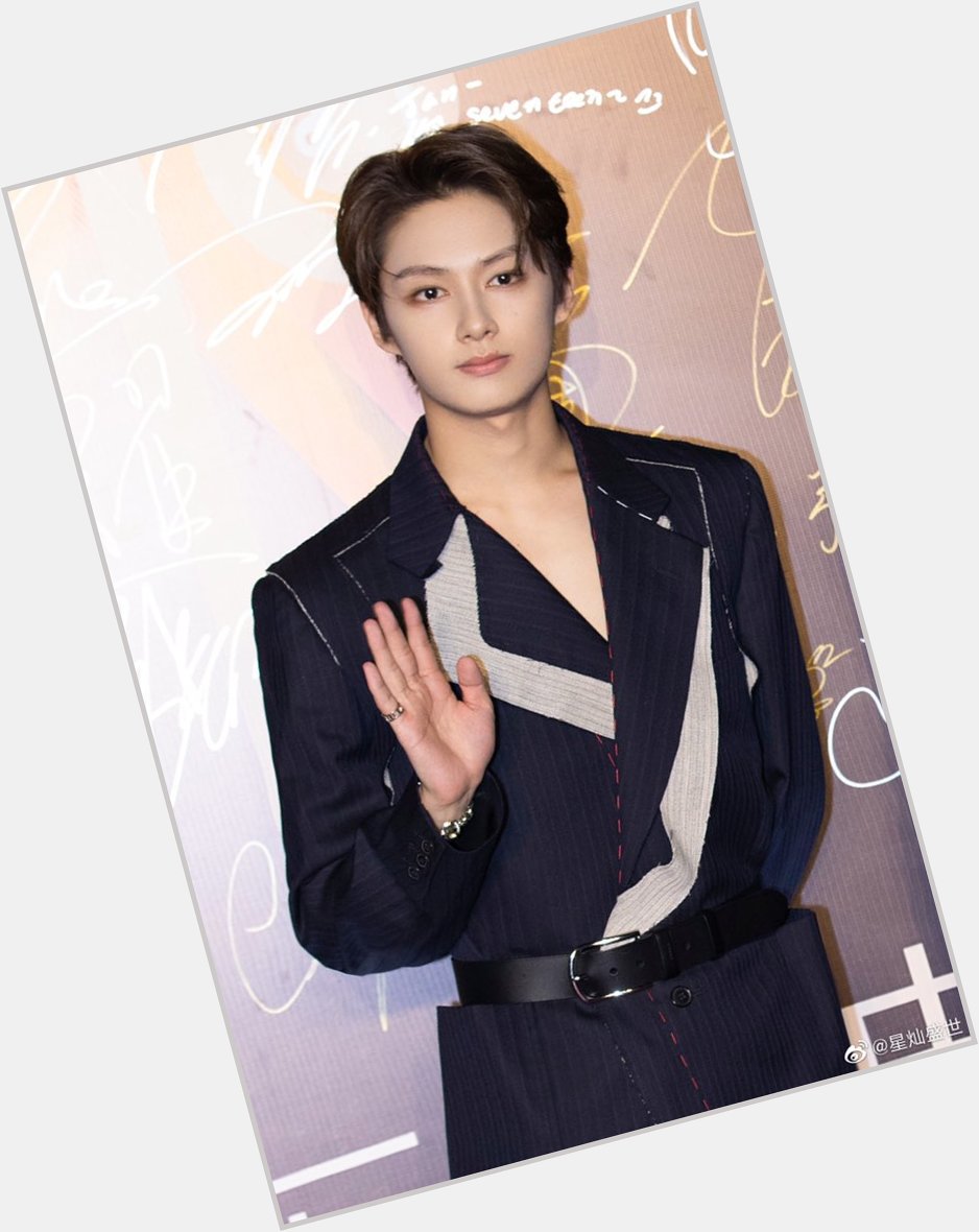 HAPPY BIRTHDAY OUR PRINCE WEN JUN HUI!      
