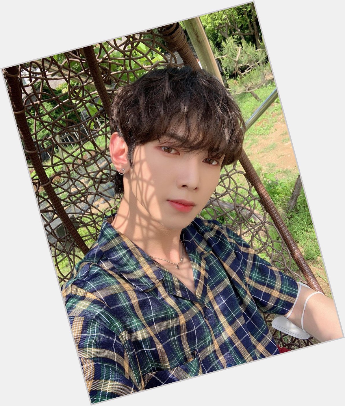 Happy birthday prince yeosang     i love youuu hope you have a great one  