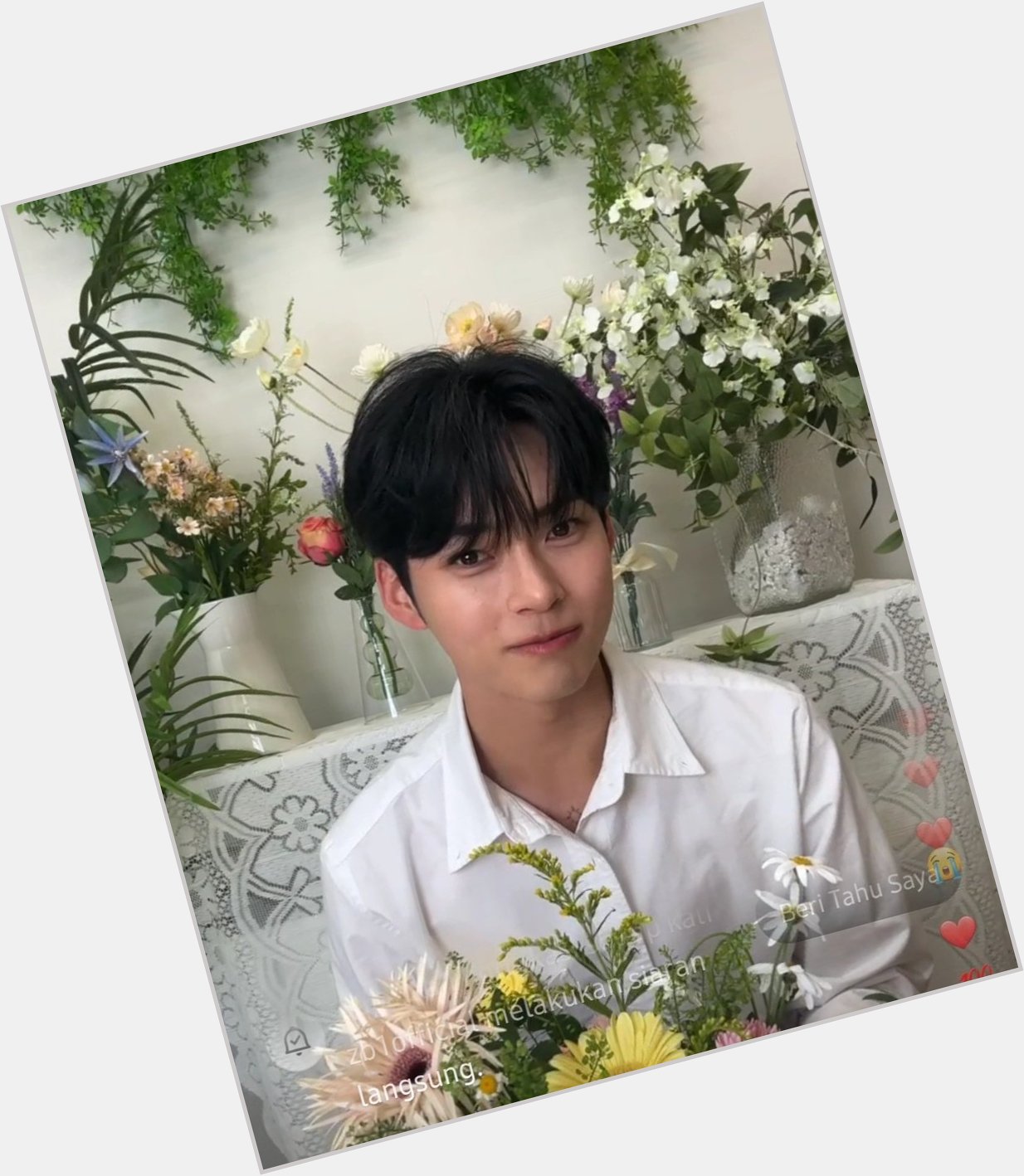 HAPPY BIRTHDAY 
Florist Hanbin. Hamster Hanbin. Prince Hanbin. Cute Hanbin.

Hanbin, Marry Me~! 