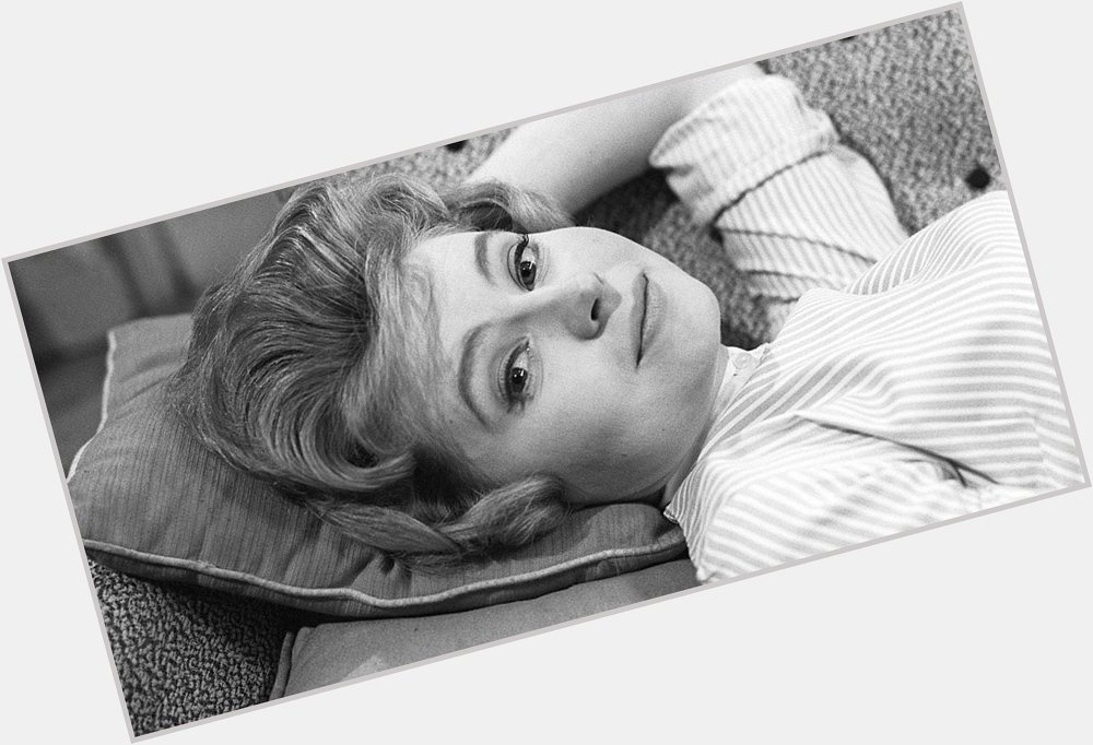 We wish a very happy 85th birthday to Prunella Scales. 