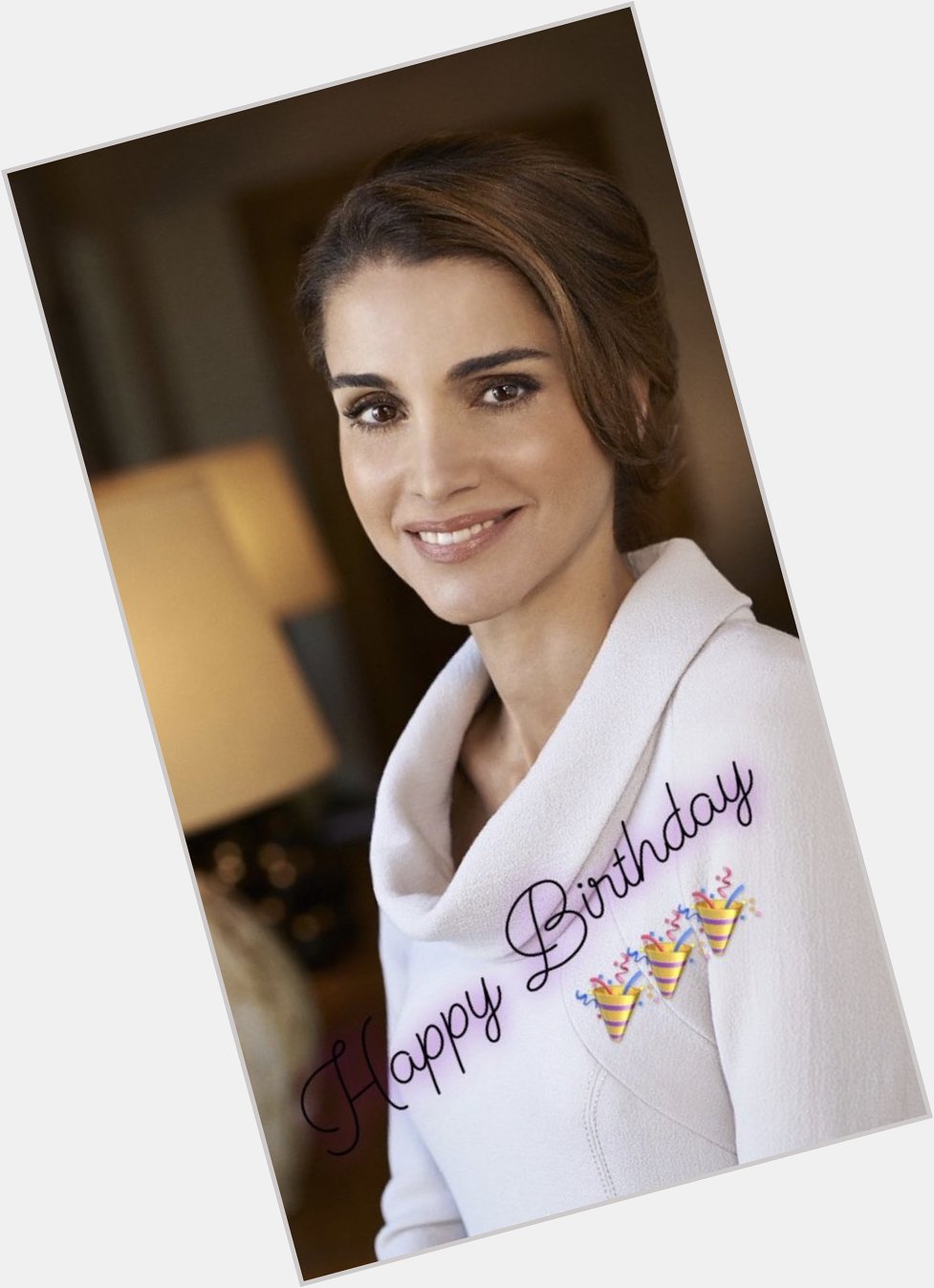 Happy Birthday to 
Queen Rania..  