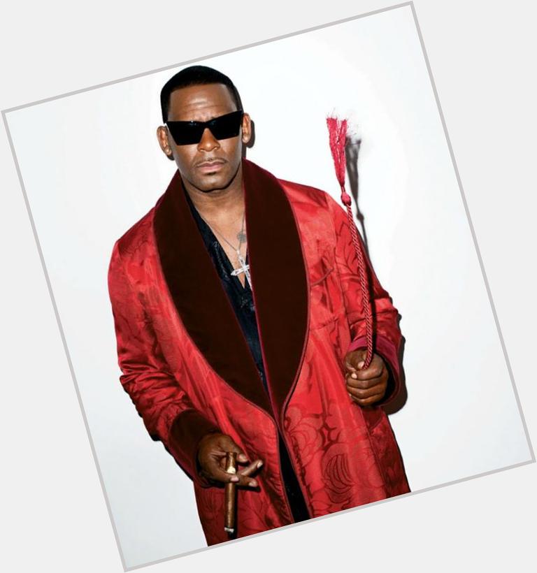 Kelly >>>R. Kelly releases a birthday song... on his birthday:  