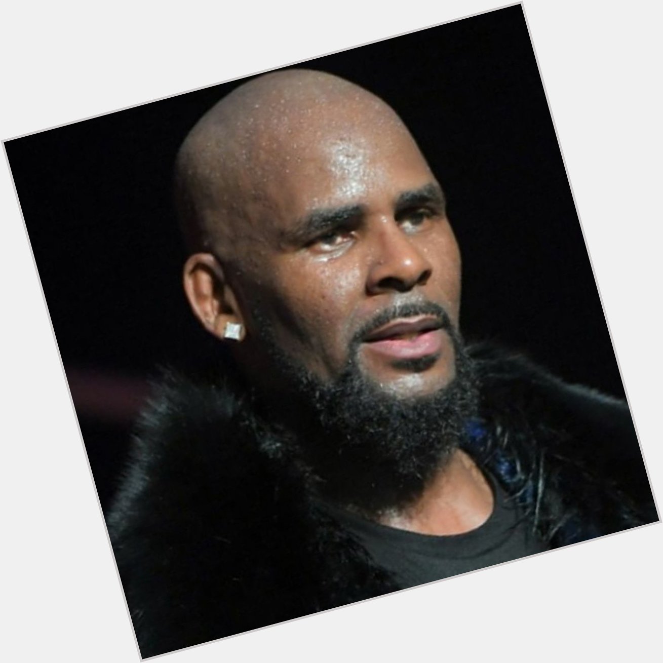 Today is R. Kelly\s 52nd birthday do anyone care to wish him a happy birthday? 