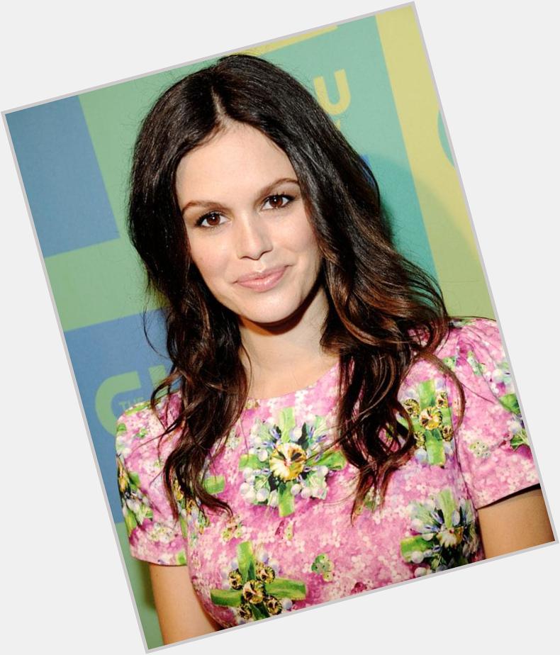 Happy 32nd Birthday to mom-to-be, Rachel Bilson! Take a look at her adorable maternity style:  