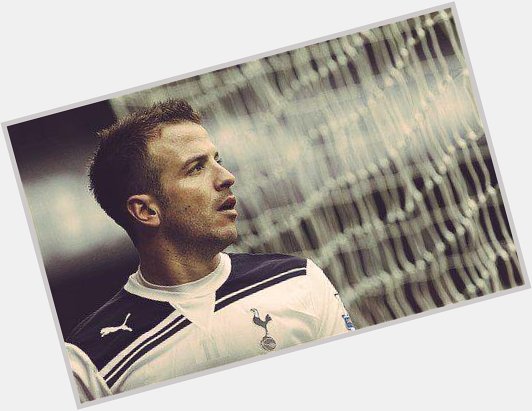Happy Birthday to Tottenham Hotspur cult hero Rafael van der Vaart!  
