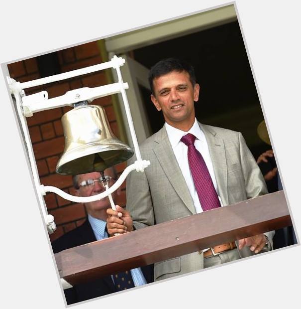 Wishing an amazing day and many great things to come to a wonderful person.
Happy birthday. Dravid 