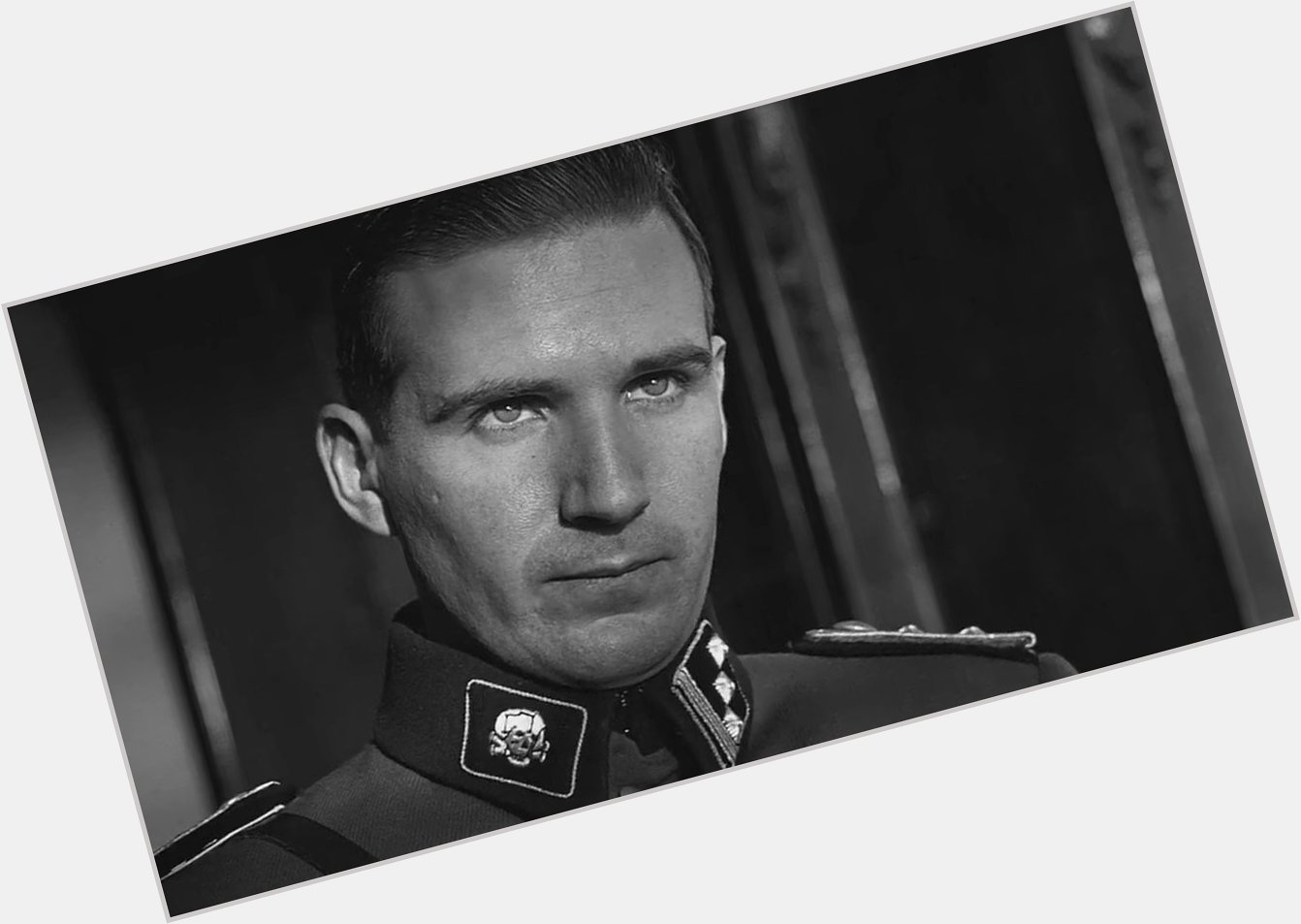 Happy birthday to Ralph Fiennes! The actor, producer and director turns 59 today. 