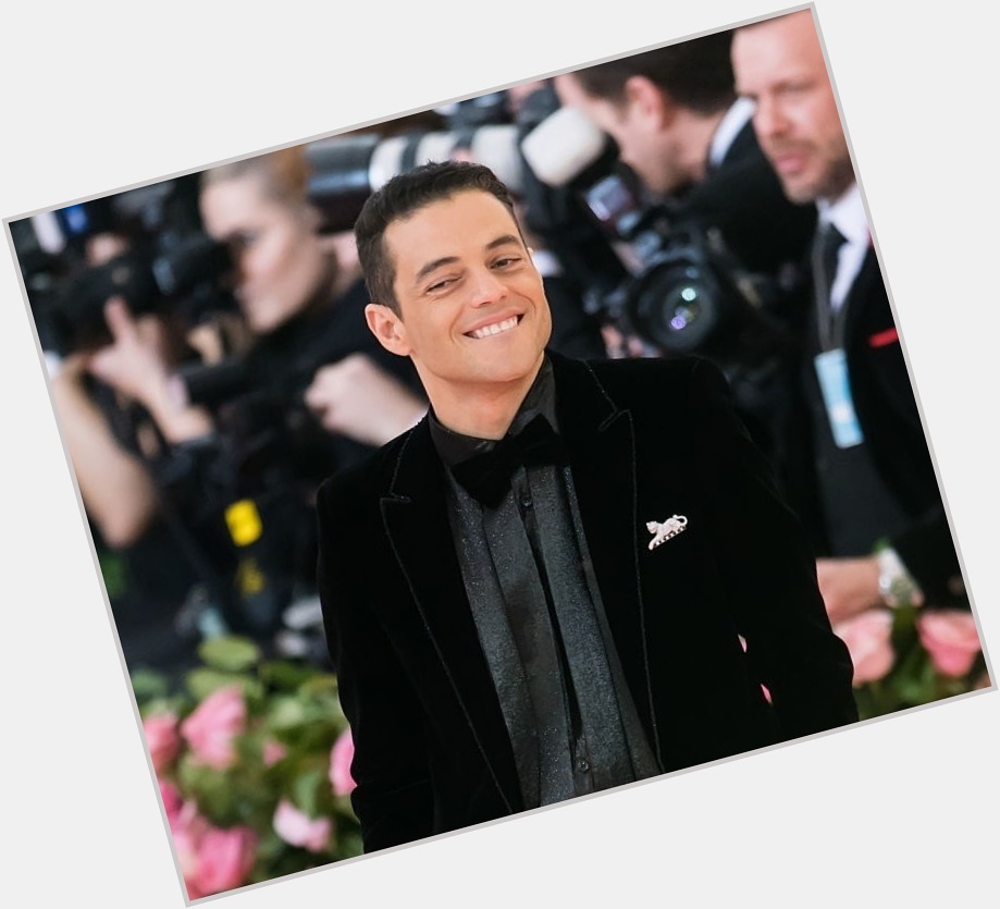 So, 40 (wow) years ago this adorable man, one of my fav actors was born. Happy birthday Rami Malek    