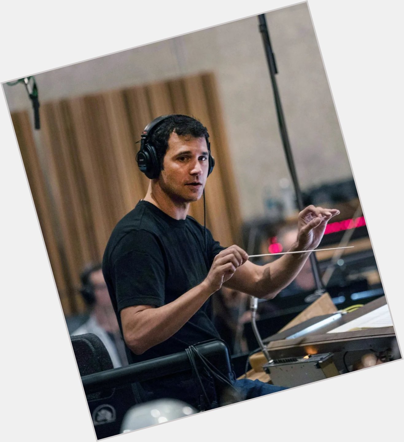 Happy birthday to the one and ONLY Ramin djawadi. May you always bless our ears with your genius work 