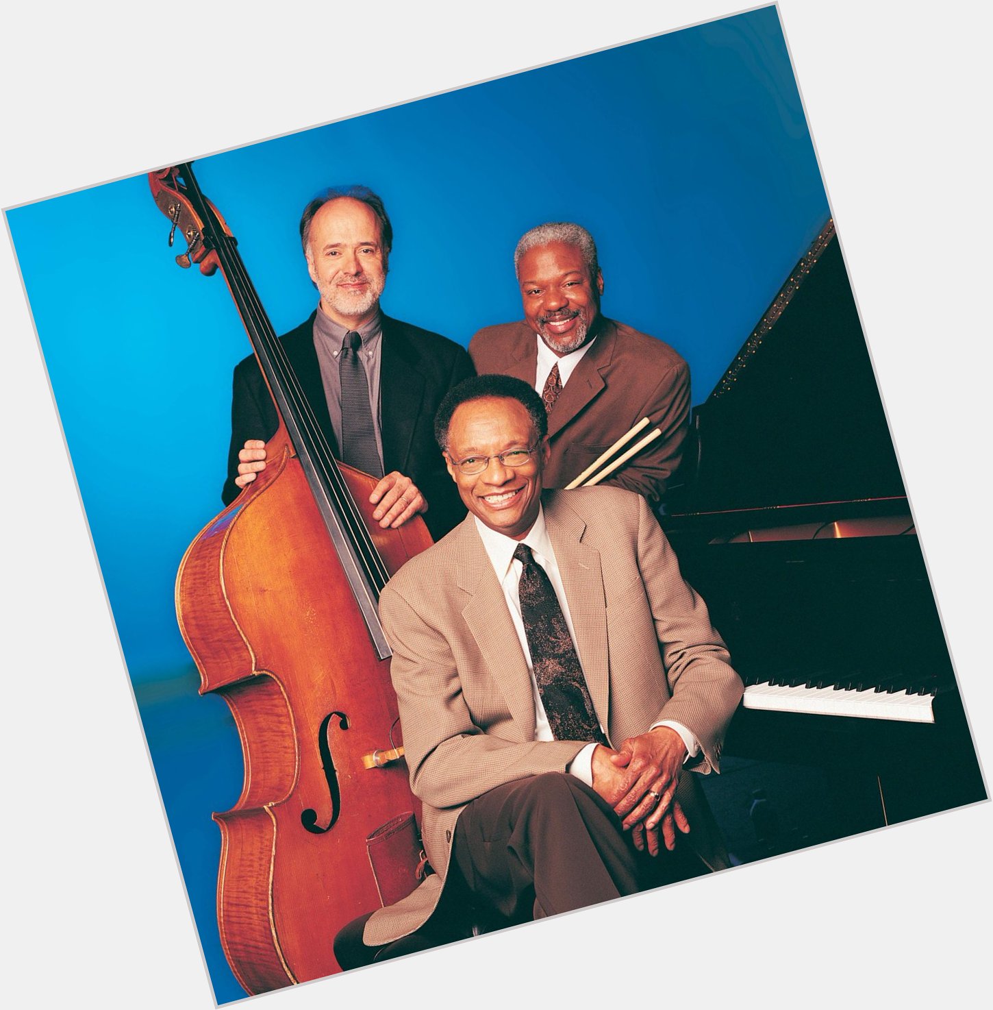 RAMSEY LEWIS, great  today turns 80. Happy Birthday Ramsey and enjoy us again! 