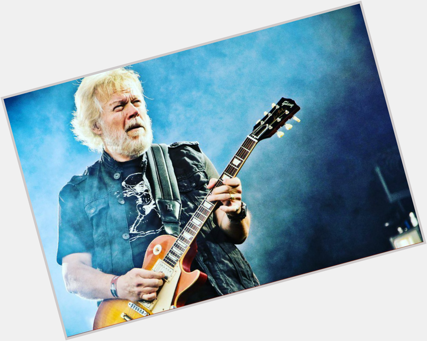 Happy 79 birthday to the legendary guitarist and singer Randy Bachman (The Guess Who, Bachman Turner Overdrive)! 