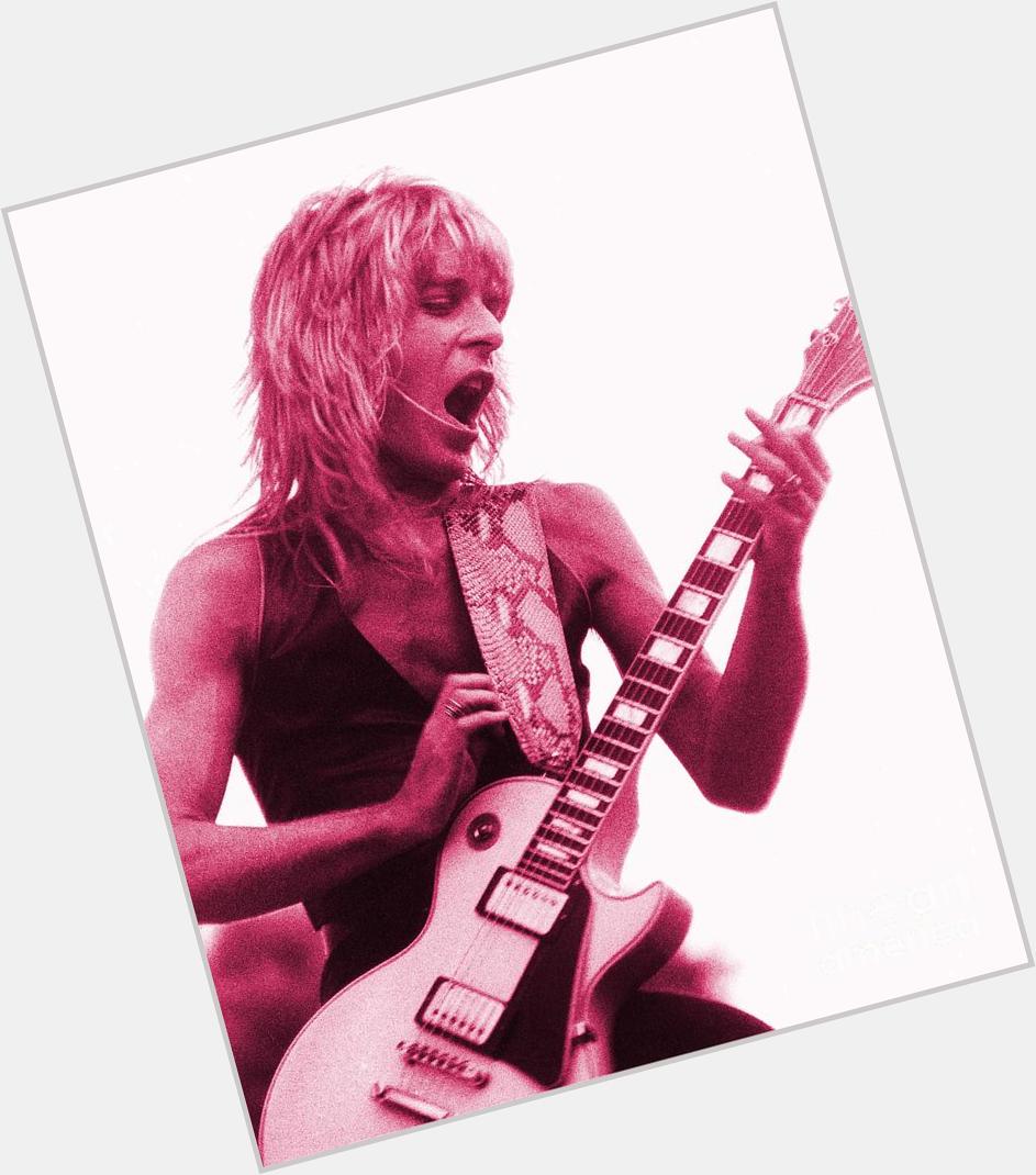 Happy Birthday to one of my favorite guitarist, Randy Rhoads. May you rest in peace 