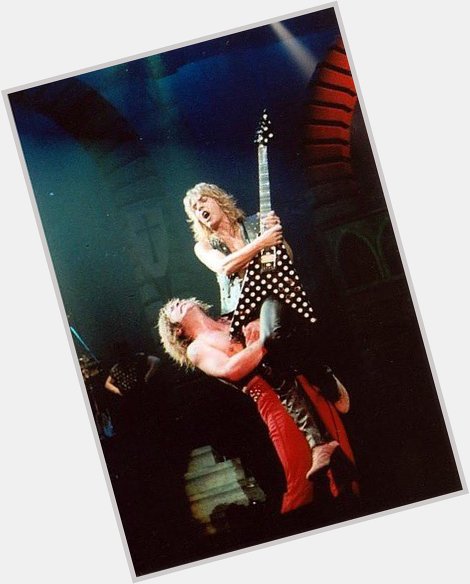 Happy Birthday Randy Rhoads!!!
I wish I could have seen him on live stage...  