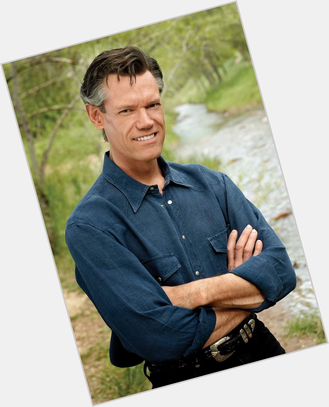 Happy birthday to a country music legend..Randy Travis! 