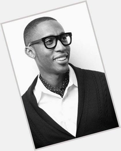   Happy Birthday to singer, songwriter, musician & producer Raphael Saadiq who turns 48 today. 