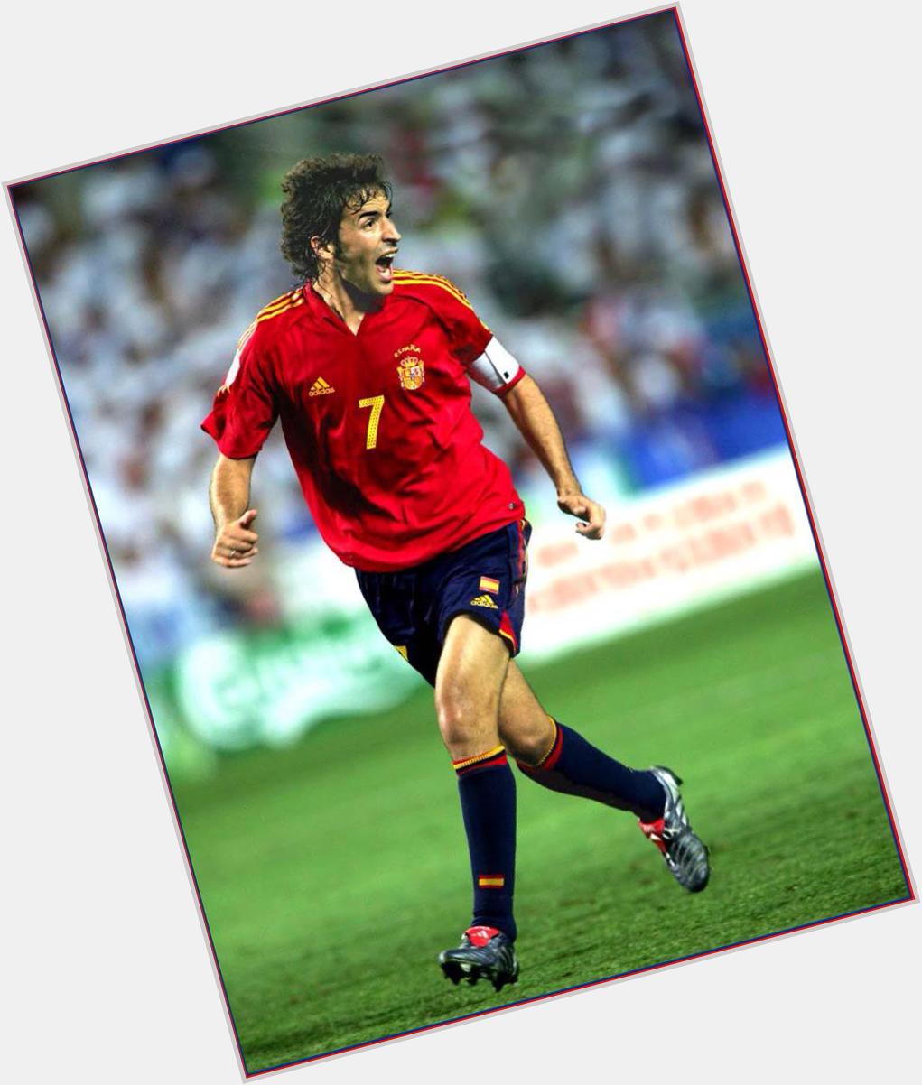 One of my favorite player of all time .The reason why I started loving football HAPPY 38th BIRTHDAY Raul Gonzalez 