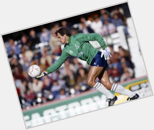 A very happy birthday to Tottenham & Liverpool Goalkeeping legend Ray Clemence 