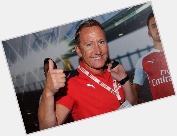Happy birthday to Arsenal legend Ray Parlour, who turns 44 today! 