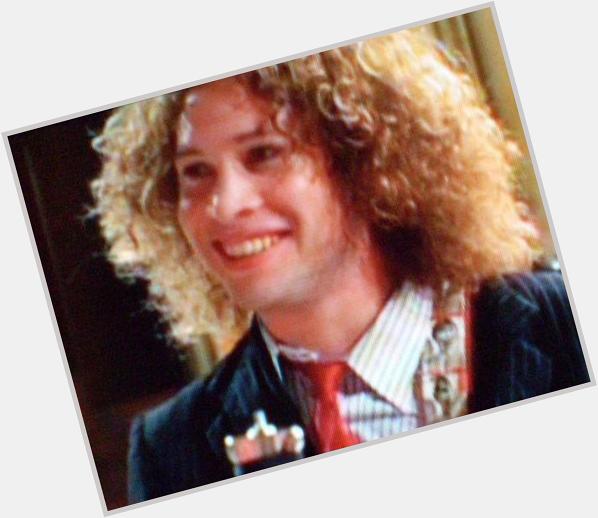 Happy birthday Ray Toro, thank you for being my sunshine everyday and for doing the music I most like to listen. 