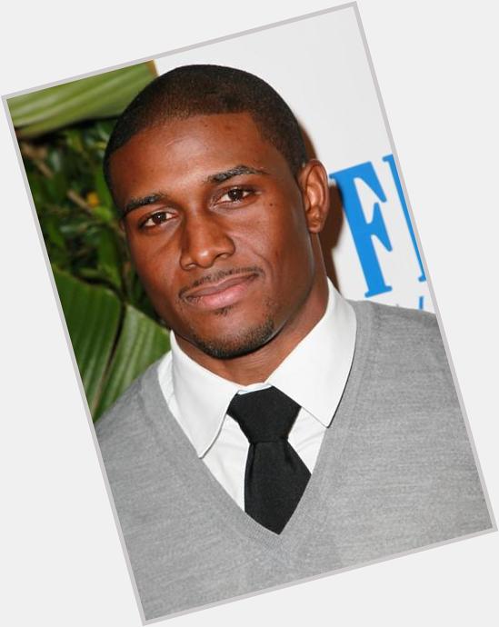 Yes Happy Birthday going out to Reggie Bush! Today, he\s 30! 