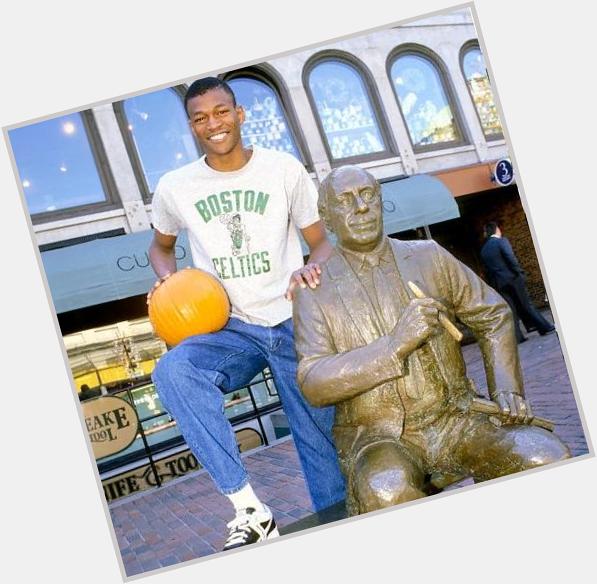 Happy Birthday to the late All-Star Reggie Lewis who would have been 49 years old today. 