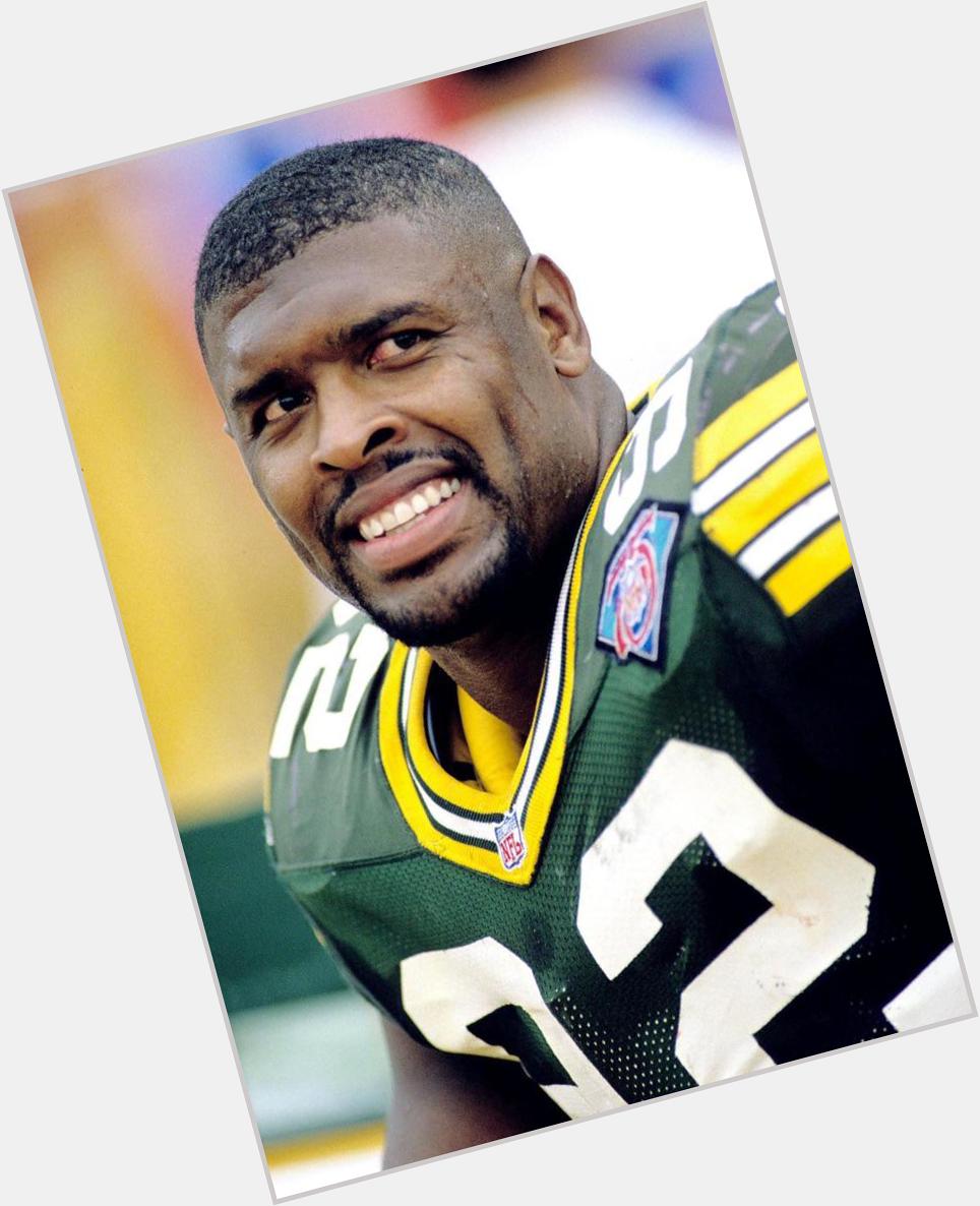   The late, great Reggie White would\ve been 53 today.  birthday Reggie!