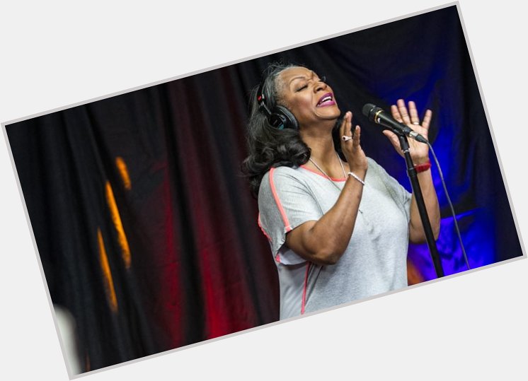 HaPpY BirThDaY!! to the smooth vocals and GRAMMY Winner Regina Belle 