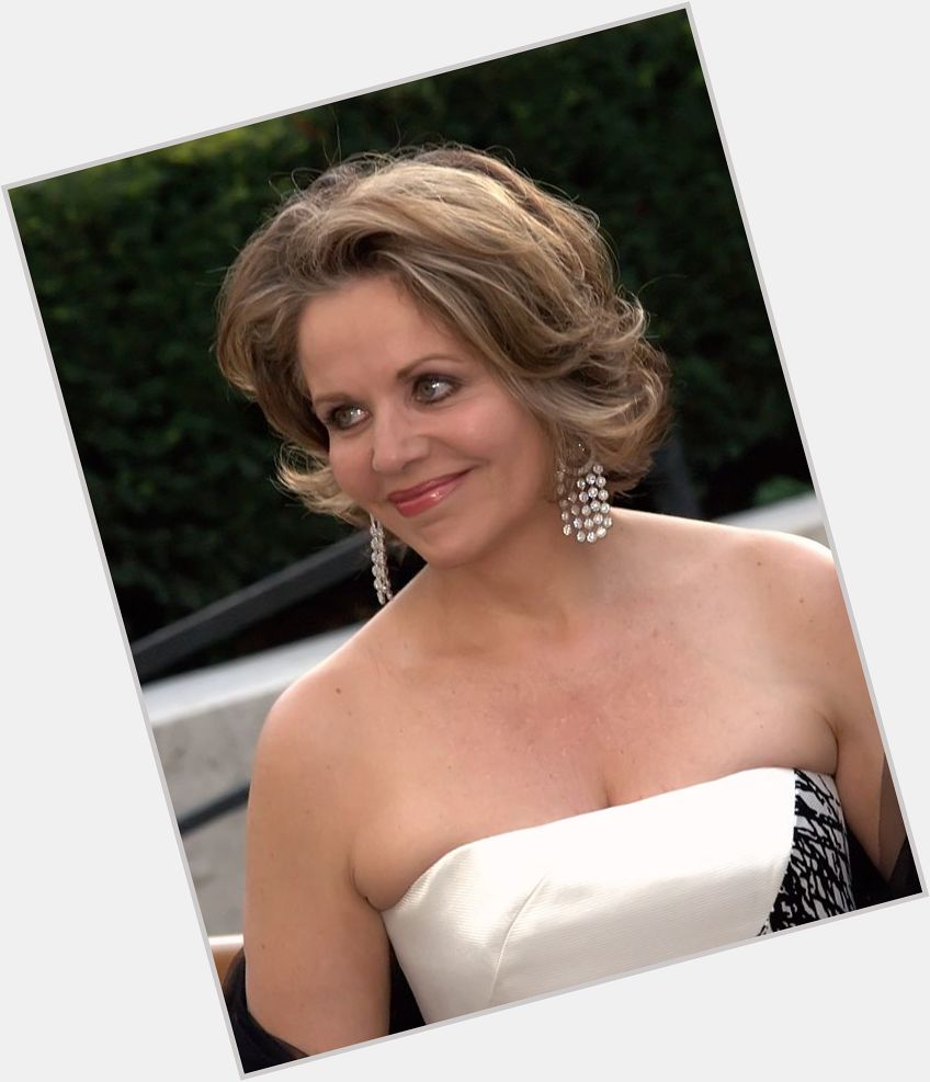 Happy 56th birthday, Renée Fleming, outstanding soprano with a great repertoire  \"Hallelujah\" 