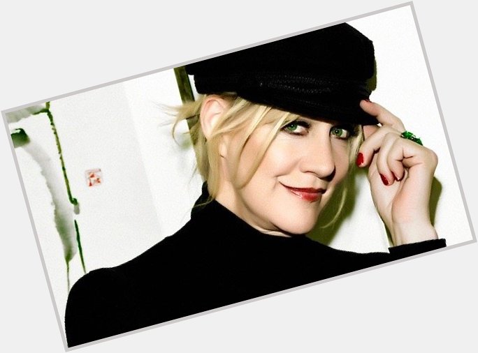HAPPY BIRTHDAY...RENEE GEYER! \"IT ONLY HAPPENS WHEN I LOOK AT YOU\".  
