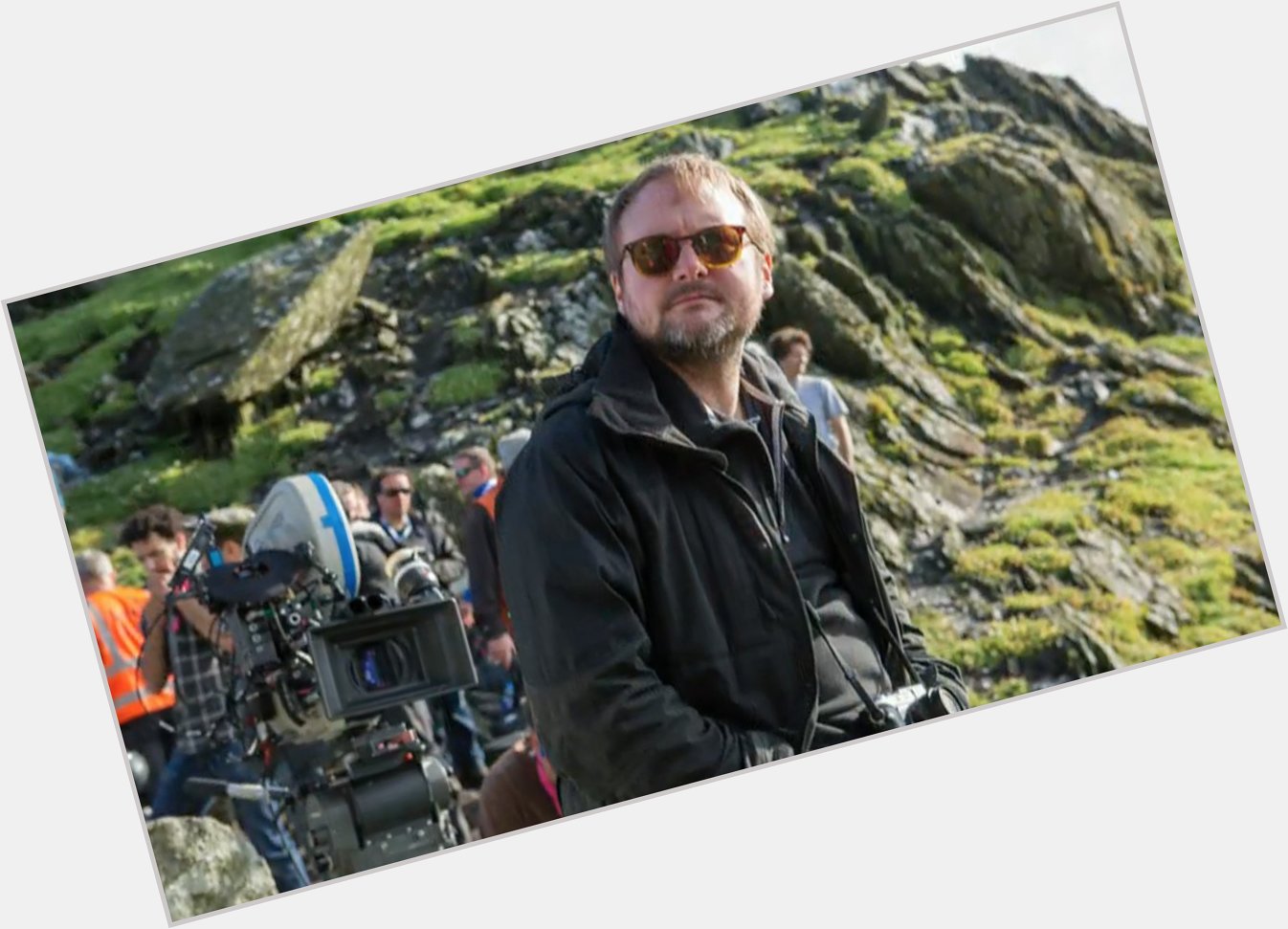 Happy Birthday to the man behind the best Star Wars movie ever made, Rian Johnson. 