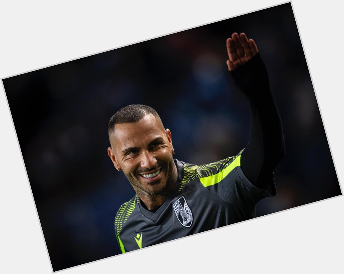 Happy birthday to Ricardo Quaresma who turns 3  8  today! One of the most entertaining players to watch!  