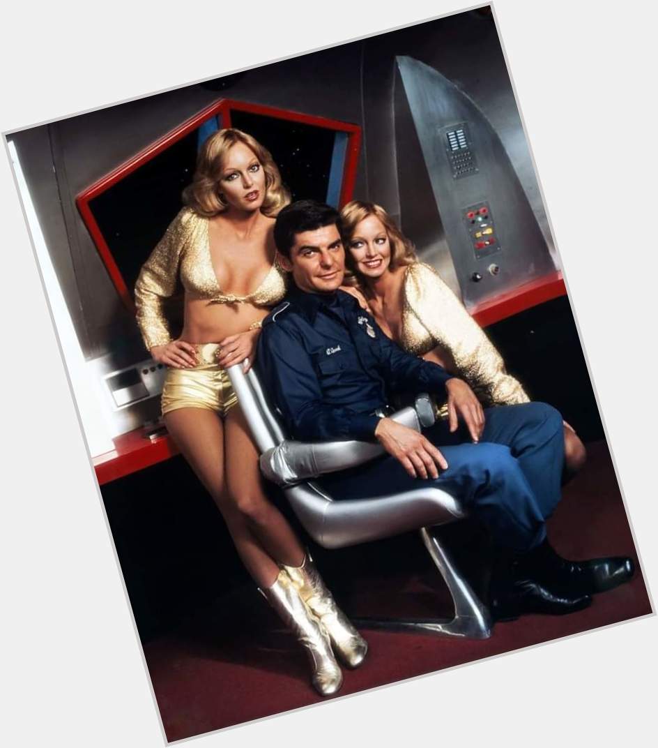 Happy Birthday to Richard Benjamin who turns 84 today!  Pictured here on Quark with The Barnstable Twins. 