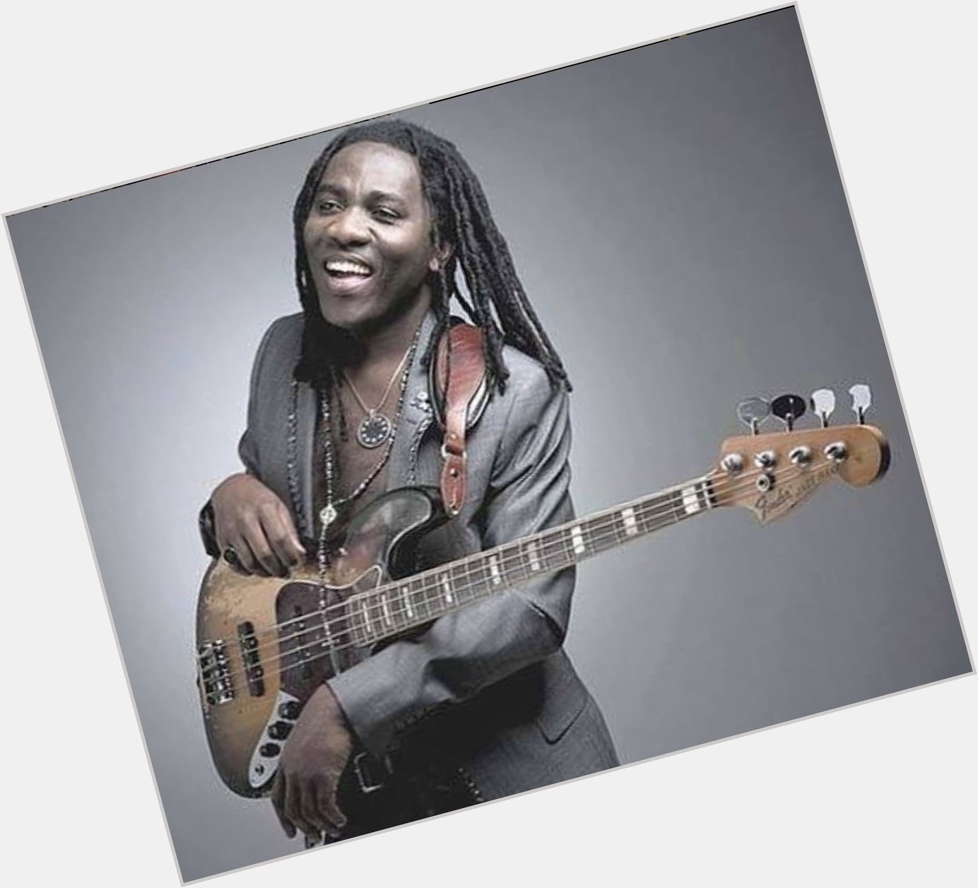 Happy Birthday to the great Richard Bona! 