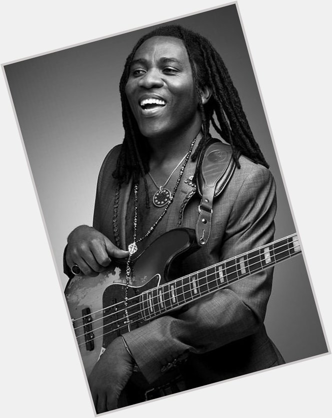 Big happy birthday shout out to Richard Bona 