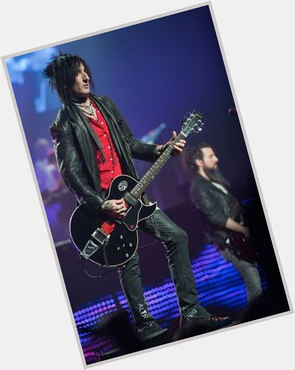 Happy birthday to Richard Fortus of Dead Daises, GNR & Love Spit Love fame! See you on the MOR Cruise mate!! Cheers! 