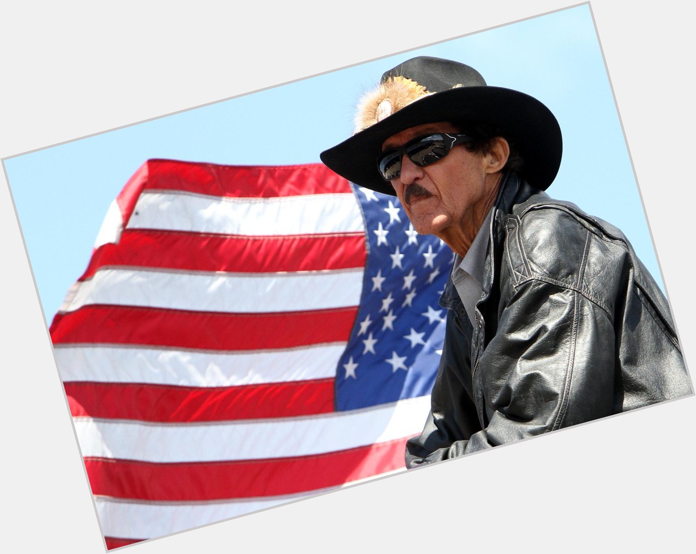 Help us wish Richard Petty a very Happy Birthday! Hope it\s a birthday fit for a King! -JW.MM 
