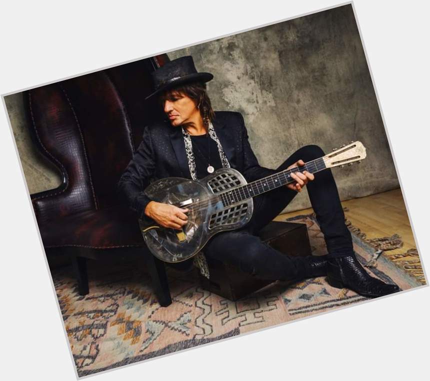 Happy Birthday to Bon Jovi guitar player Richie Sambora who turns 63 today! 