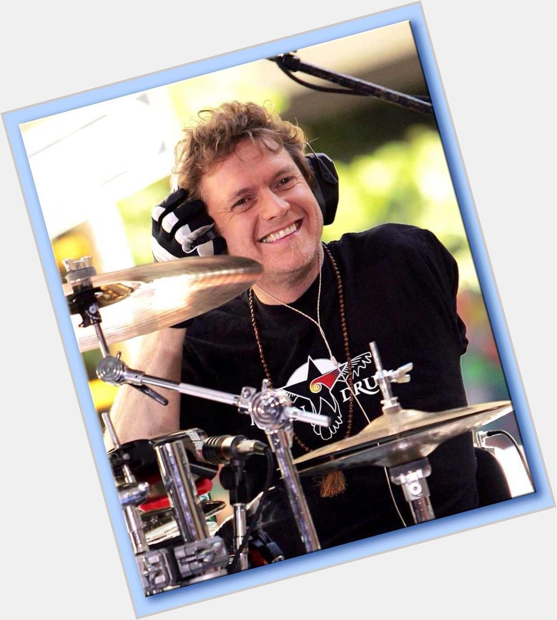 Happy birthday Def Leppard drummer Rick Allen! 