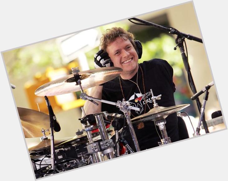 Happy Birthday to drummer, Rick Allen, who turns 51 years old today! 