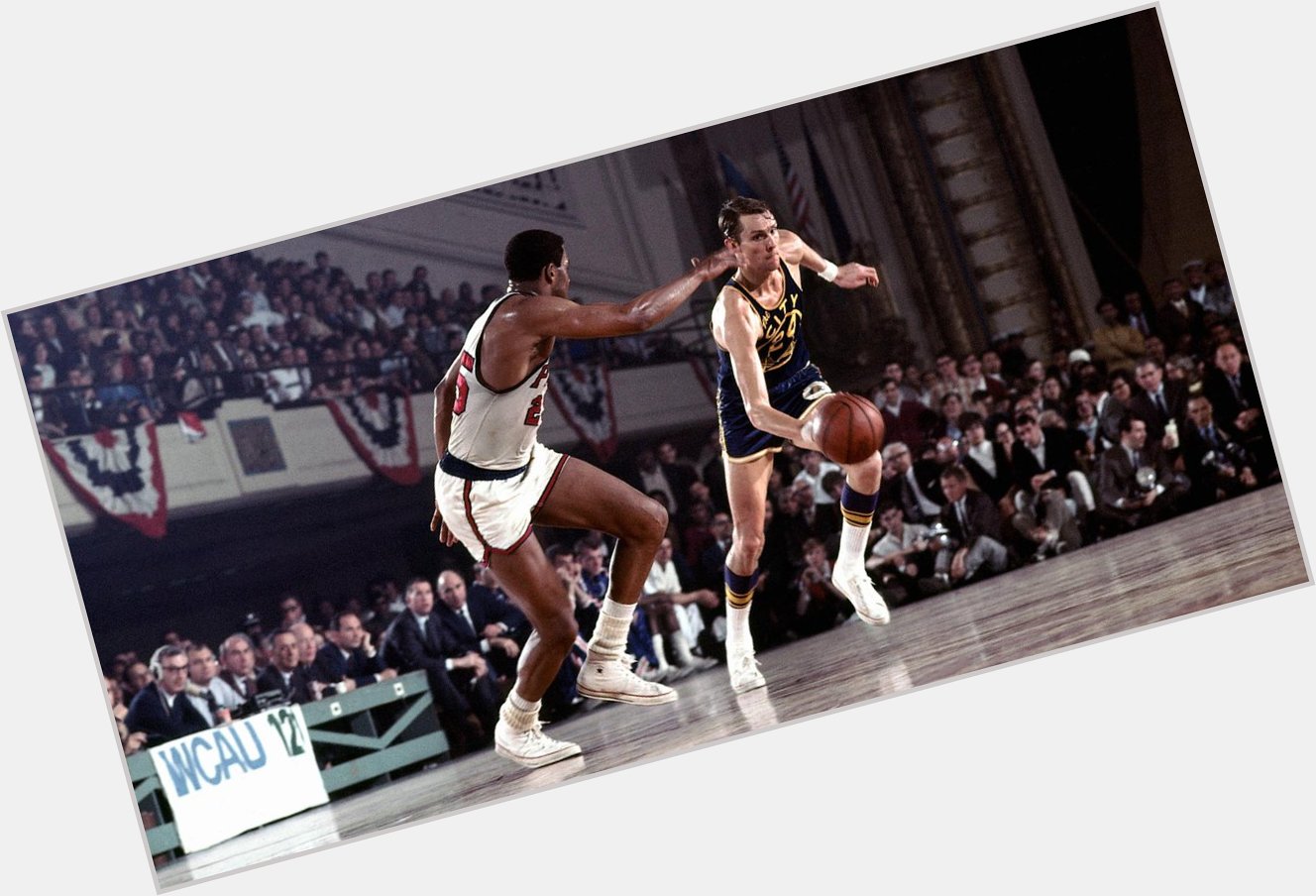 Happy Birthday, Rick Barry!

Celebrate by looking back at his legendary career: 